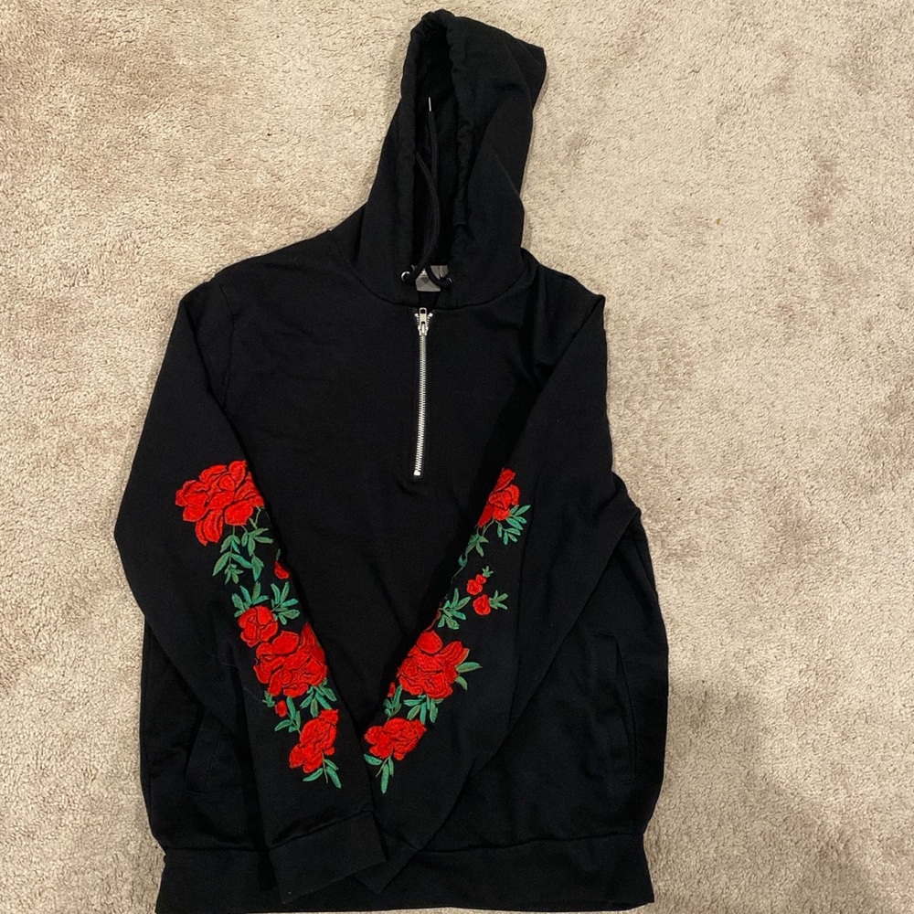 🔥 Men’s ASOS Hoodie with red embroidered red rose
